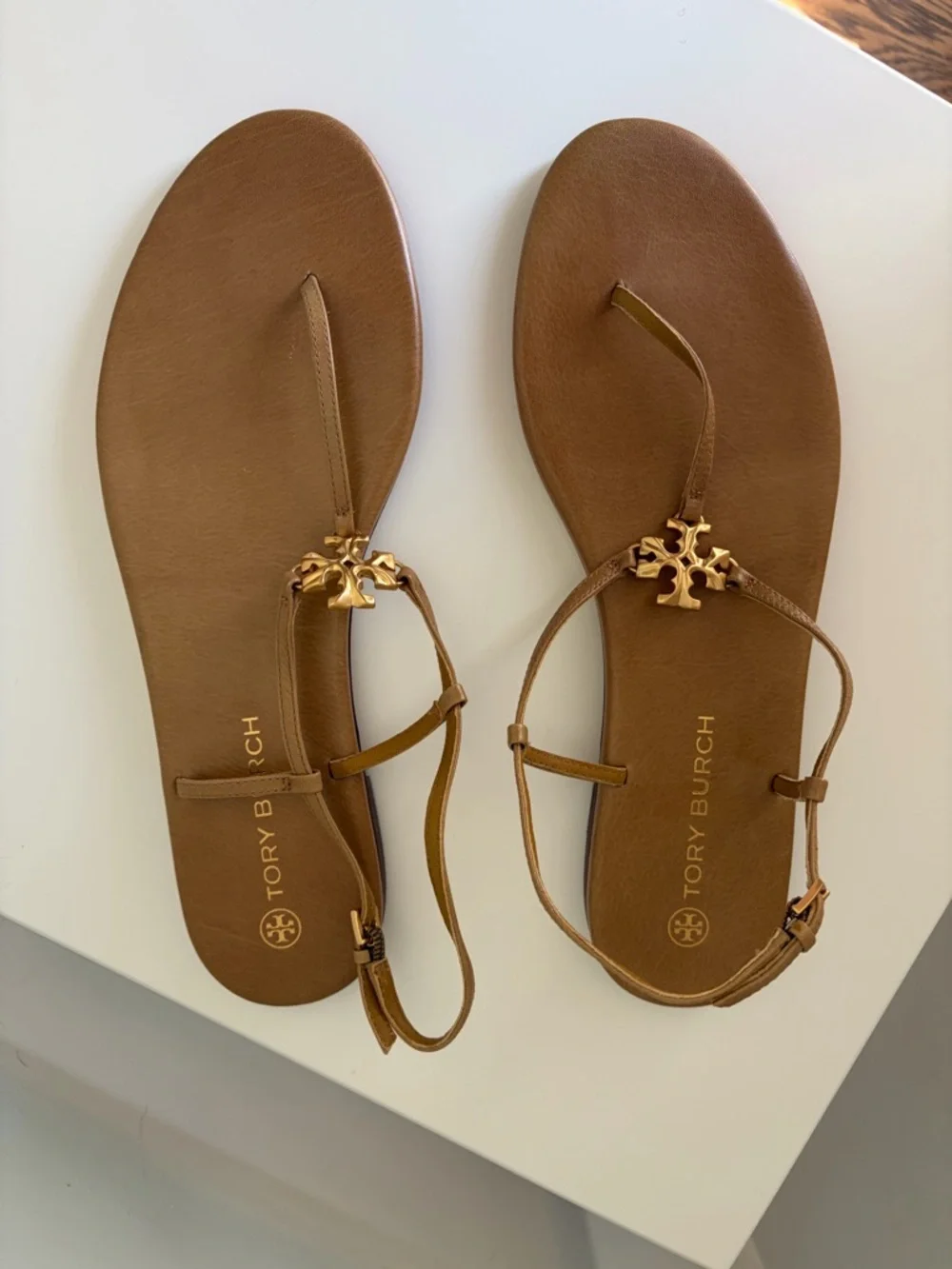 Tory Burch Capri Logo Sandals | Size 11